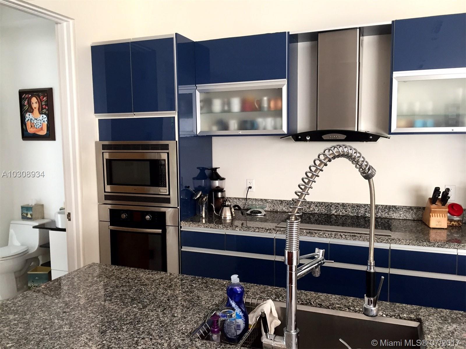 DAVIS CITRUS FARMS - Residential Lease