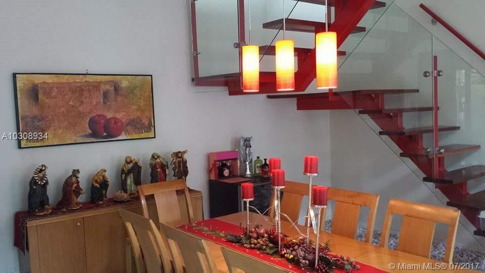 DAVIS CITRUS FARMS - Residential Lease