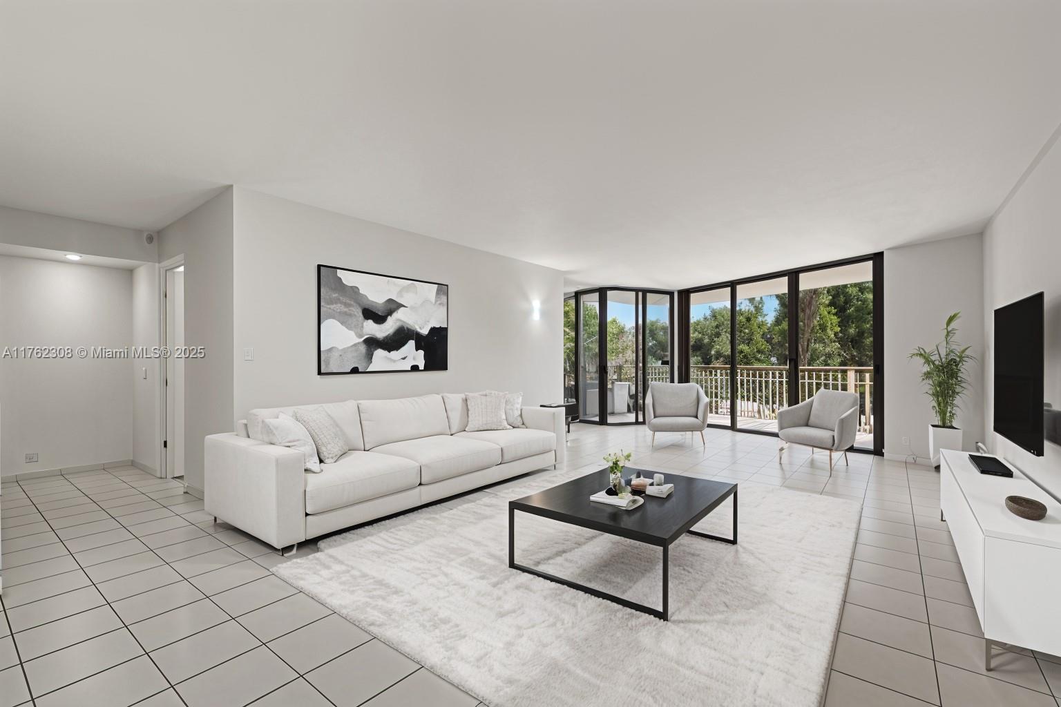 4000 Towerside Ter 302, Miami, Broward County, Florida - 3 Bedrooms  
3 Bathrooms - 