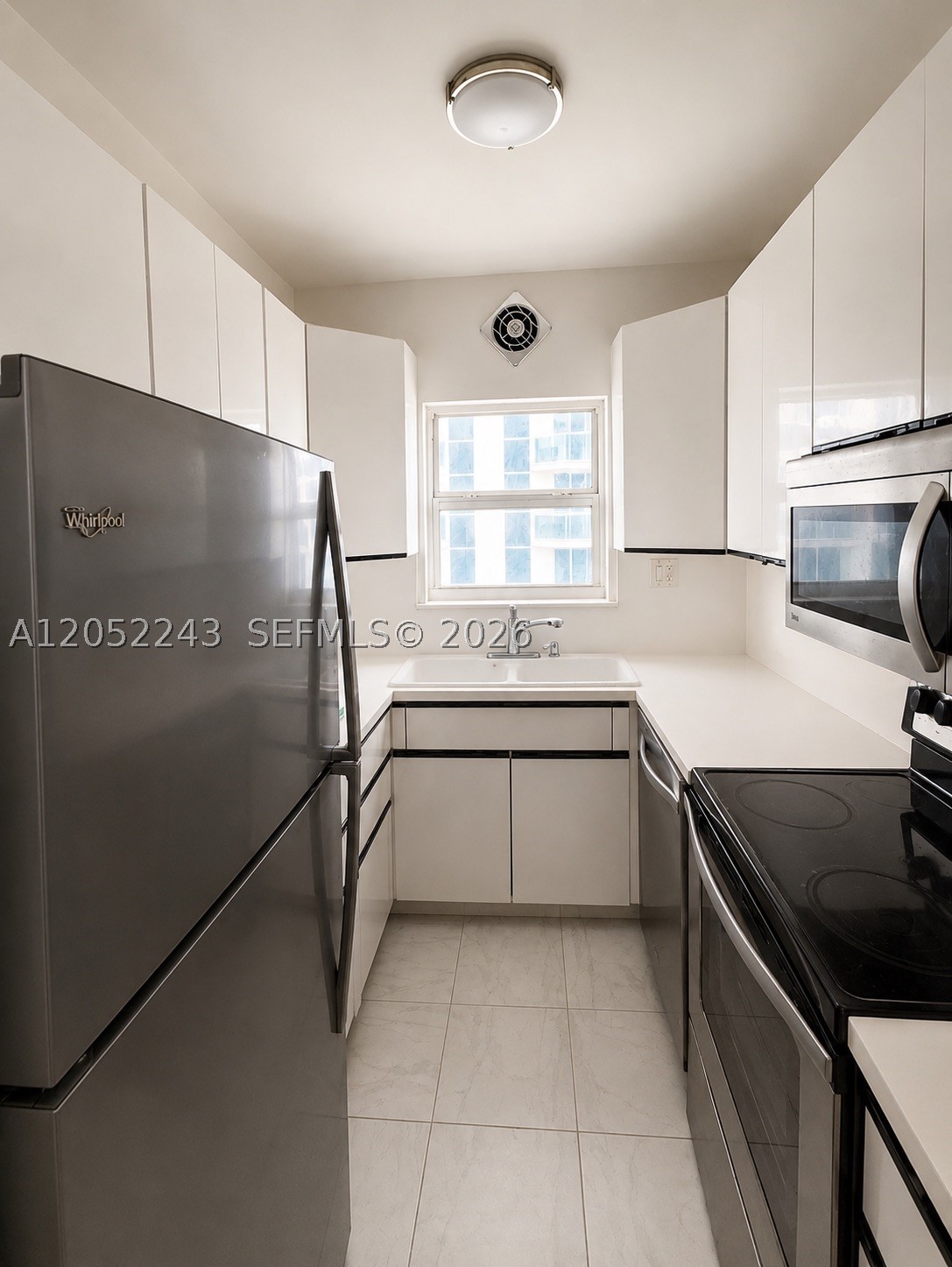 4747 Collins Ave 708
