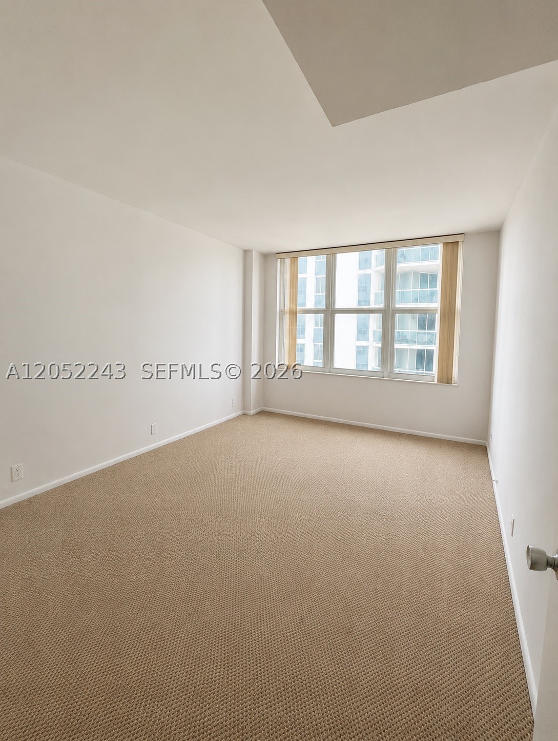 4747 Collins Ave 708