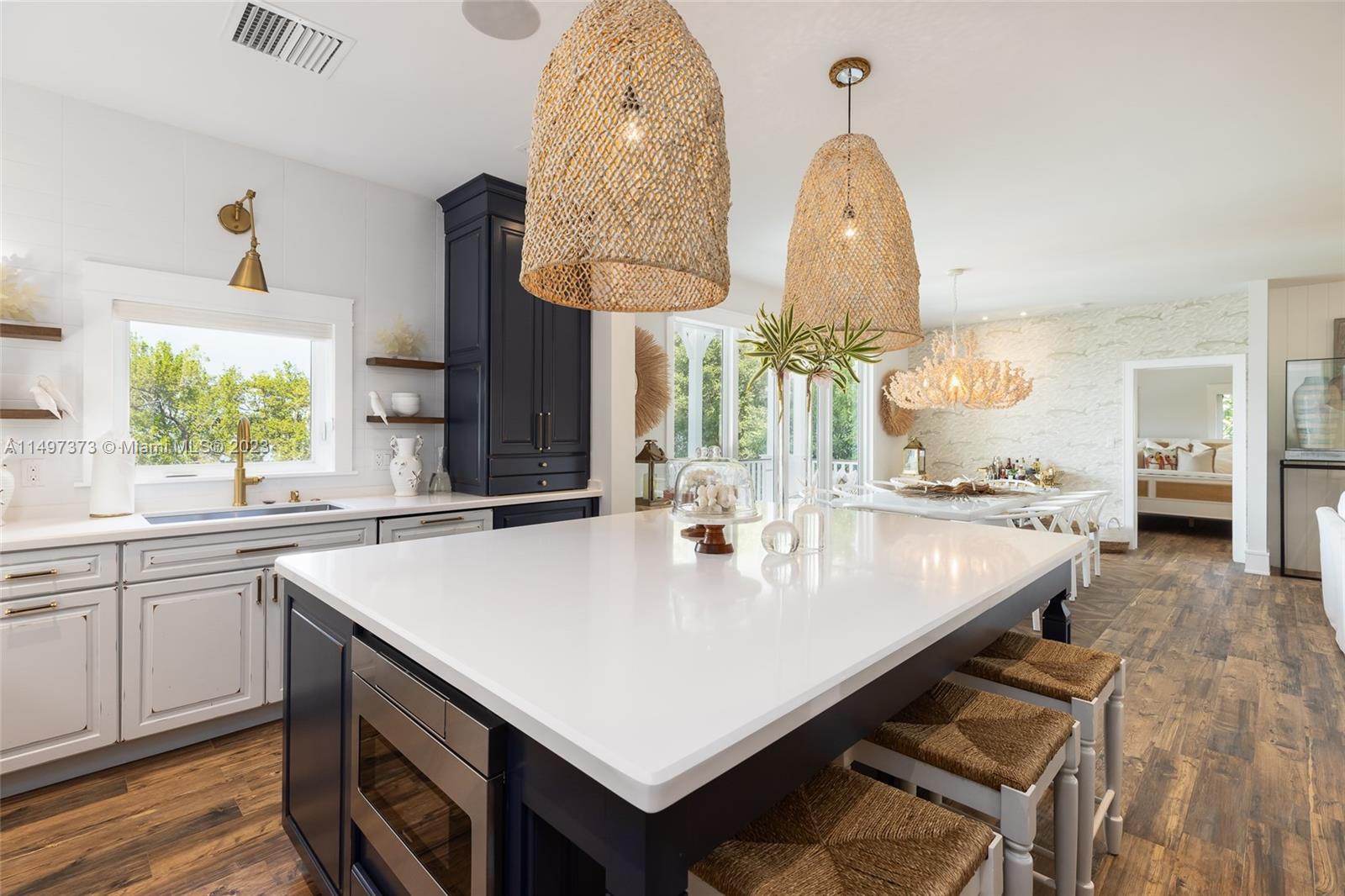 HIGH POINT - Residential