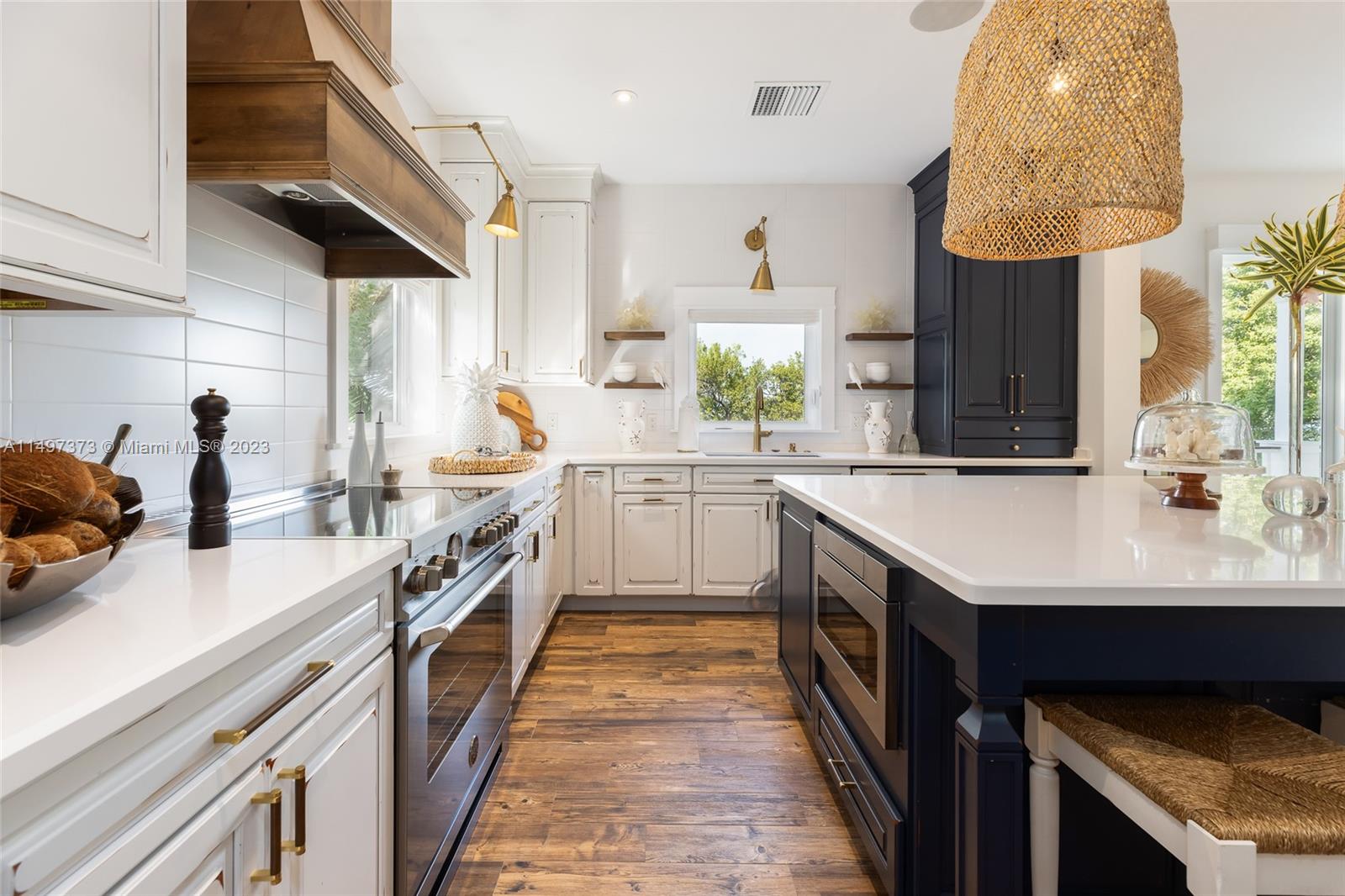 HIGH POINT - Residential