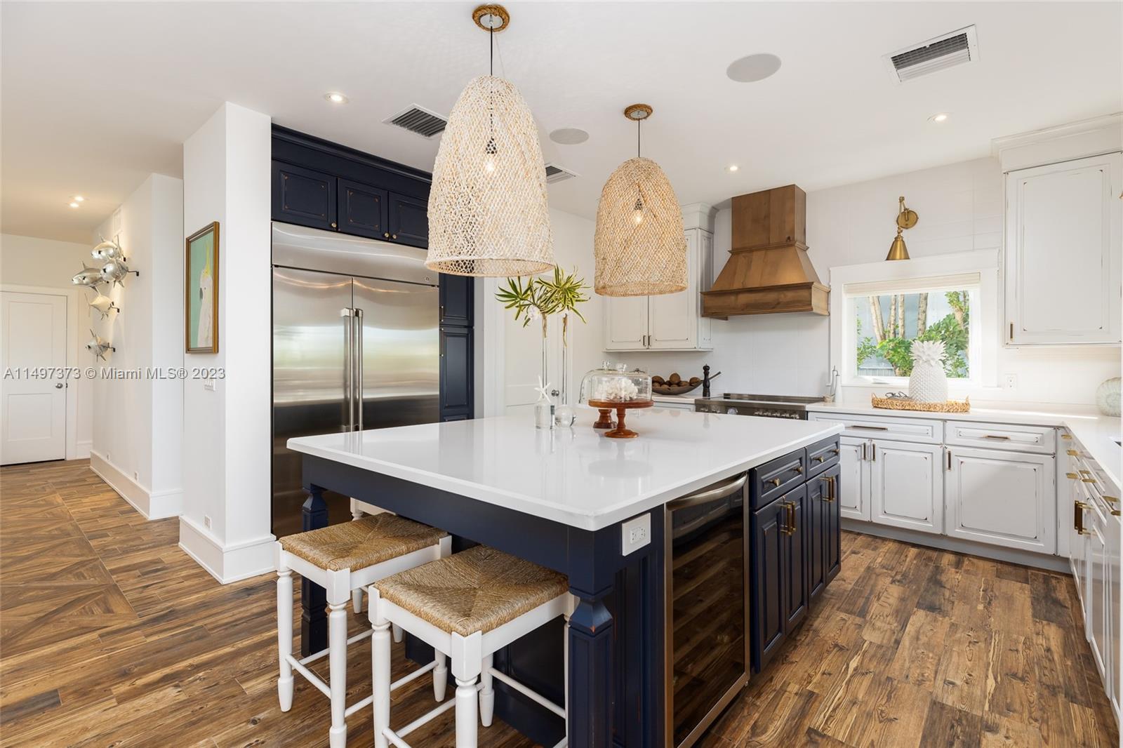 HIGH POINT - Residential