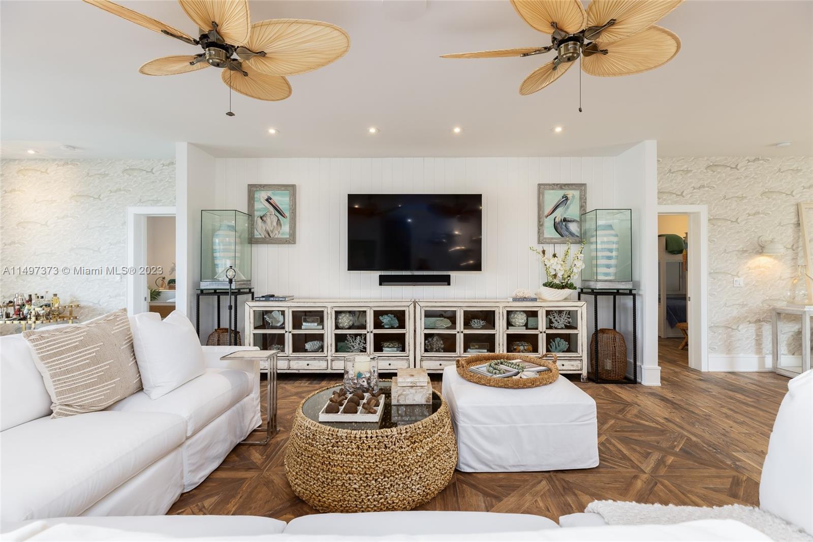 HIGH POINT - Residential