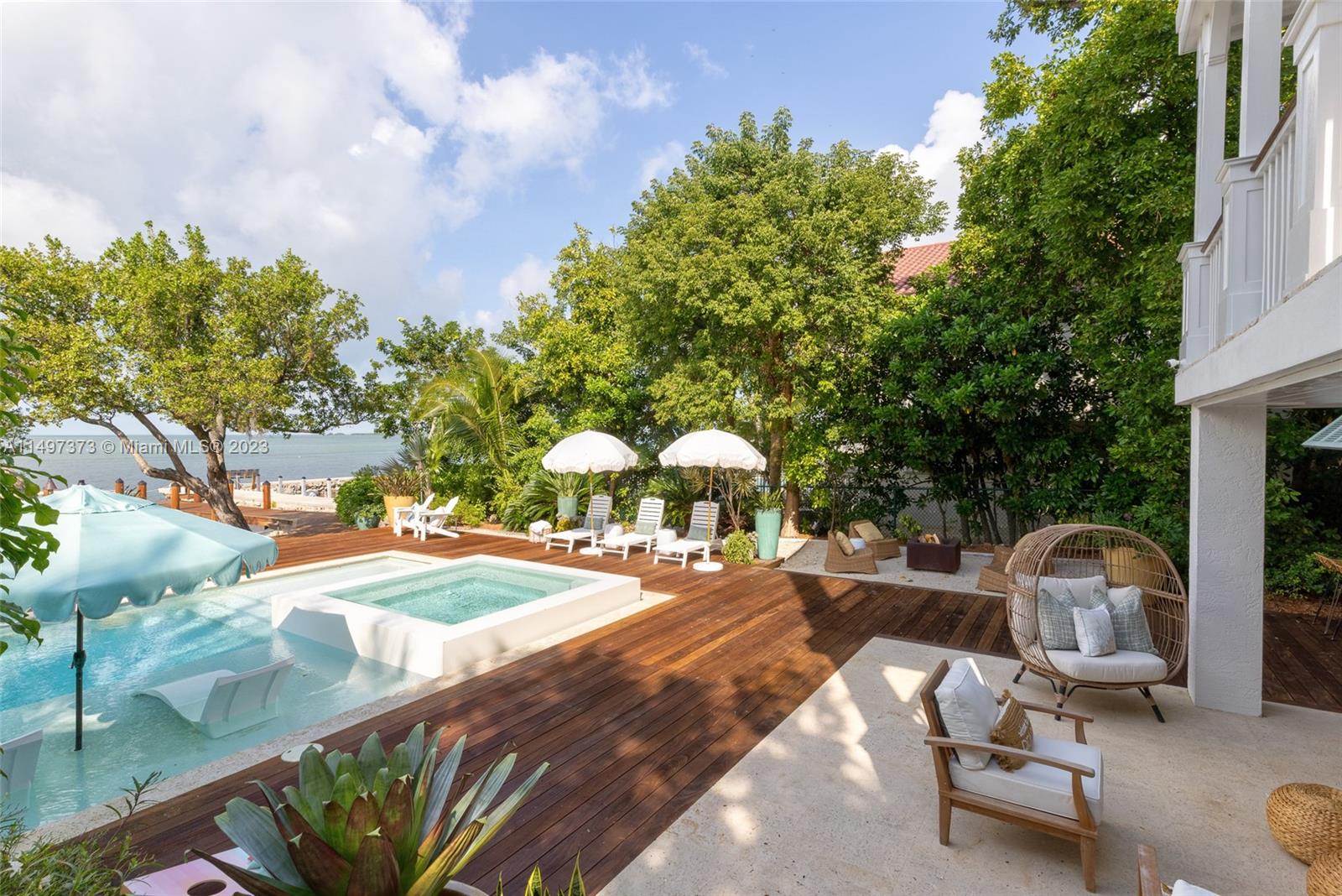 HIGH POINT - Residential