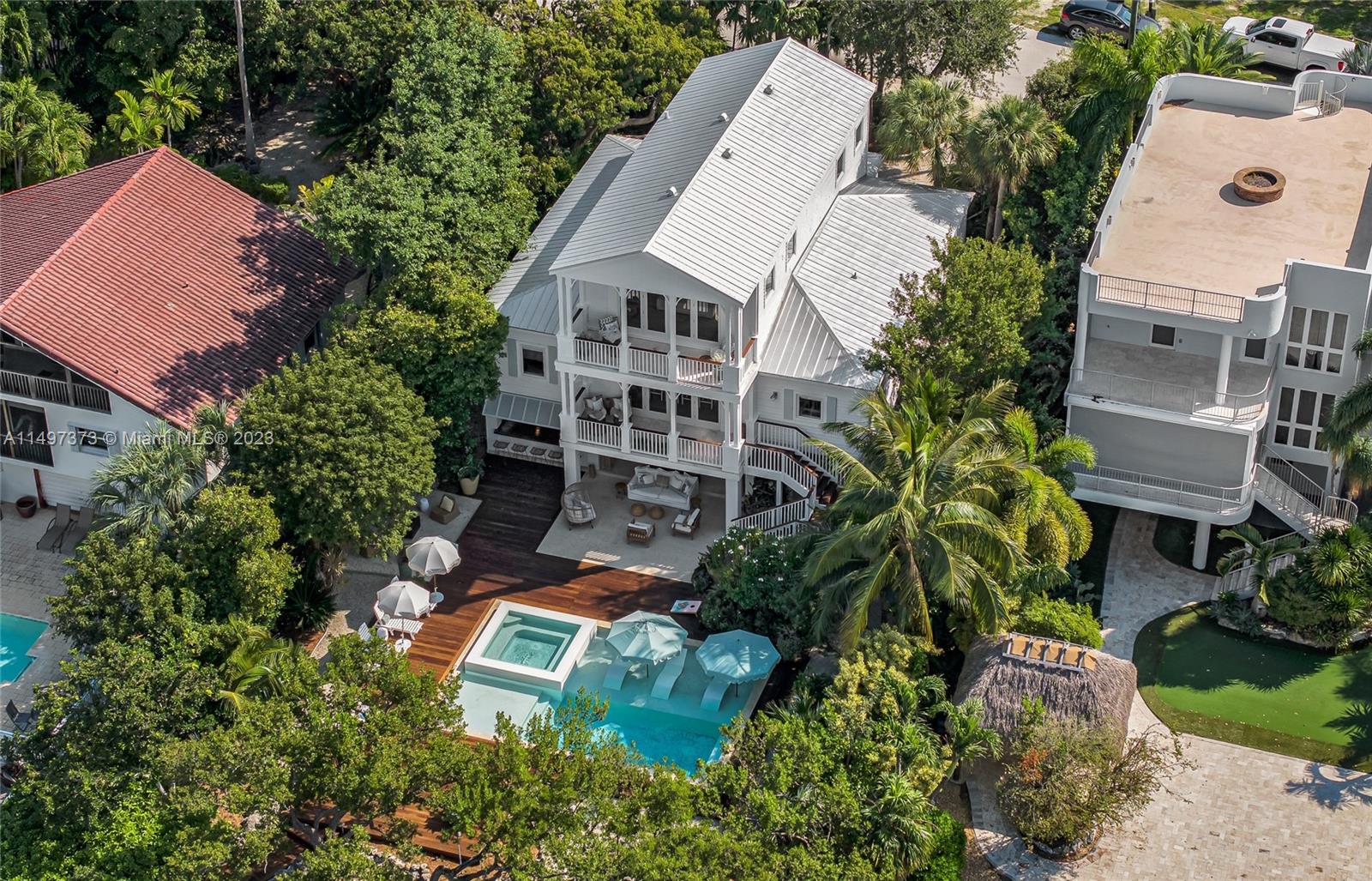 HIGH POINT - Residential