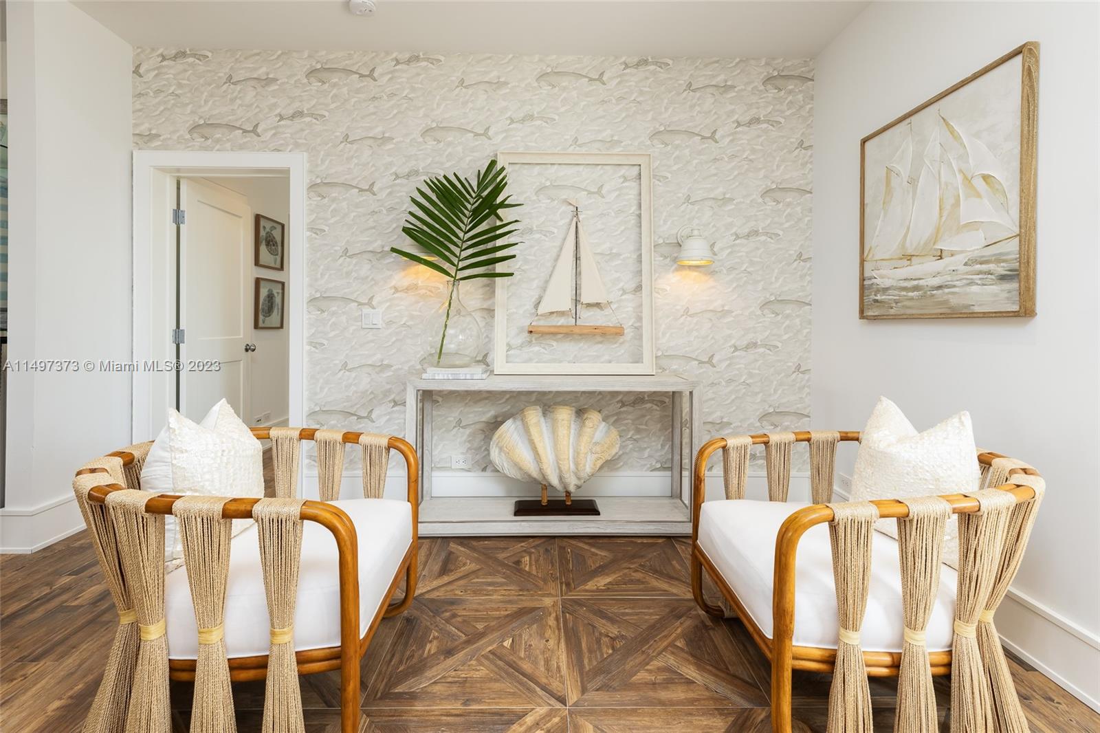 HIGH POINT - Residential