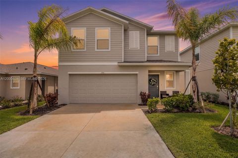 Photo of 7156 Sugar Pine Way, Fort Myers, FL 33966 (MLS # A12000628)