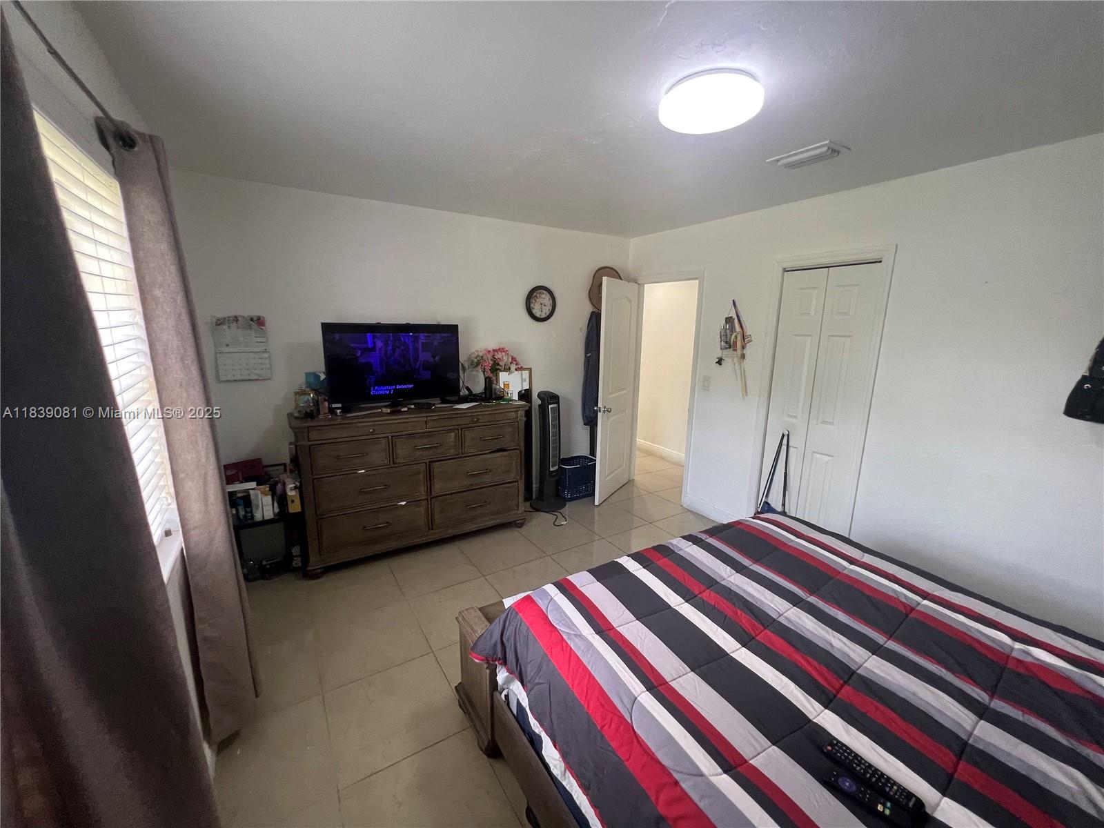 BISCAYNE VILLAGE HEIGHTS - Residential