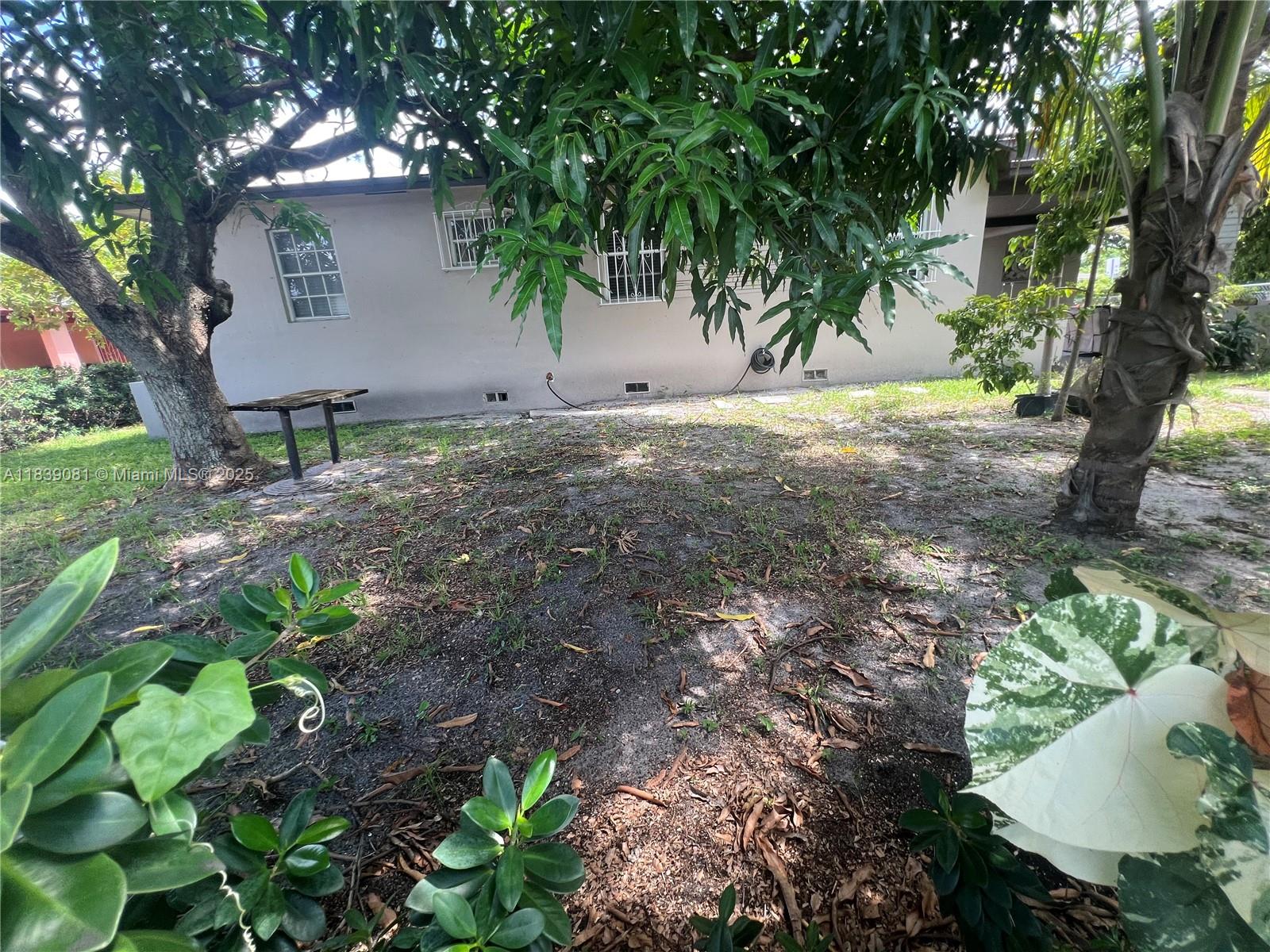 1190 NW 135th St