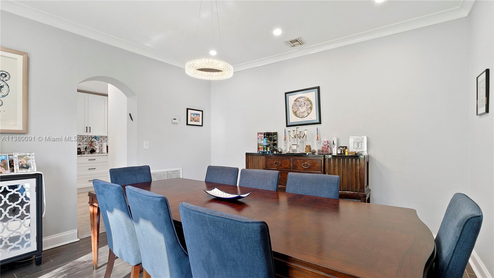 NAUTILUS EXTENSION 4TH - Residential