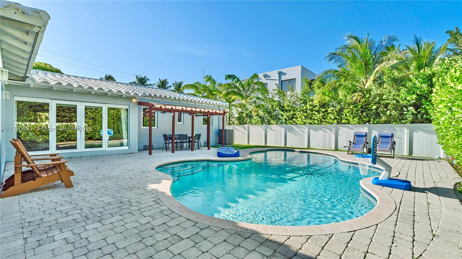 NAUTILUS EXTENSION 4TH - Residential