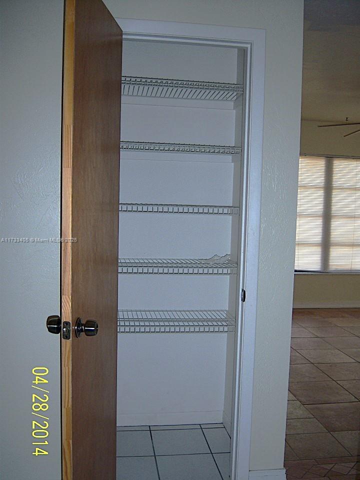 Cape Coral Lake Kennedy - Residential Income