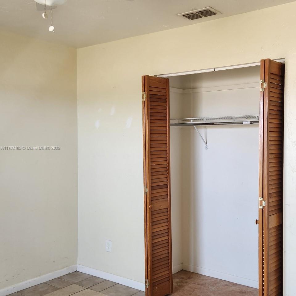 Cape Coral Lake Kennedy - Residential Income