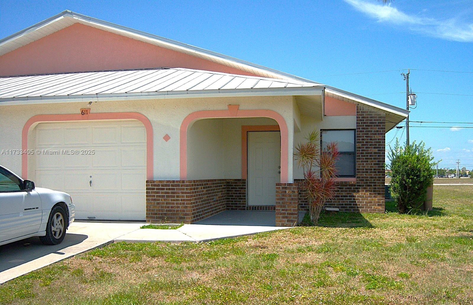 Cape Coral Lake Kennedy - Residential Income