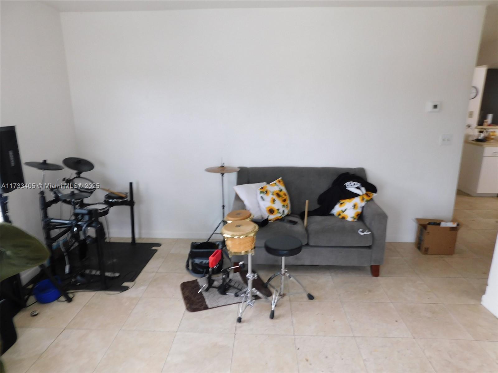 Cape Coral Lake Kennedy - Residential Income