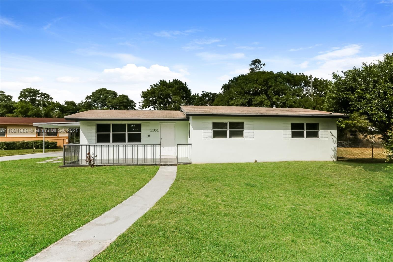 Rental Property at 1101 Nw 18th St, Fort Lauderdale, Broward County, Florida - Bedrooms: 3 
Bathrooms: 2  - $2,555 MO.