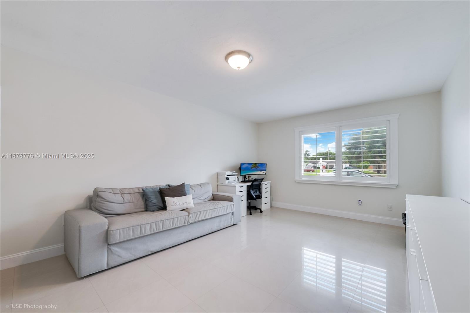 HEFTLER HOMES SUNSET PARK - Residential Lease