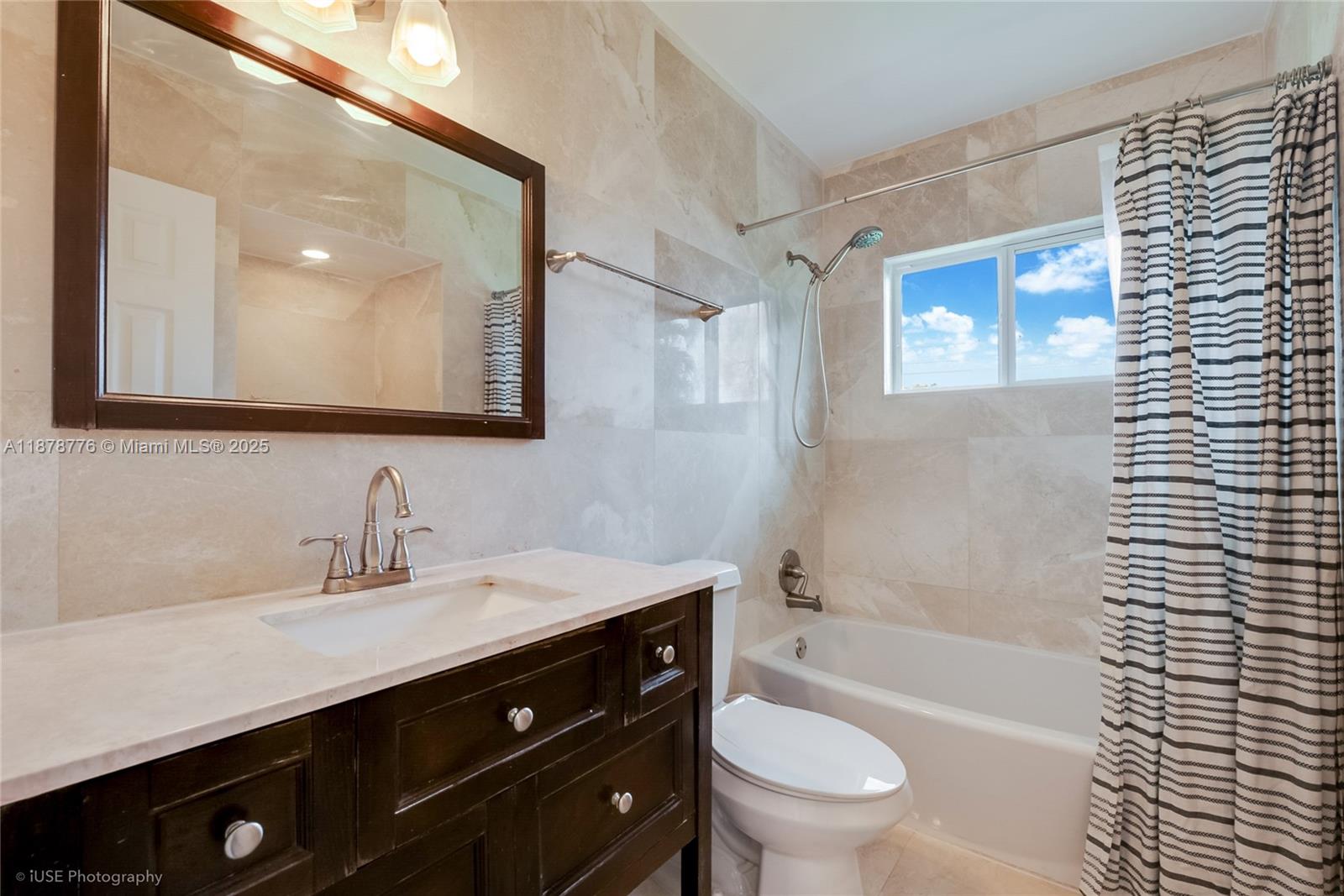 HEFTLER HOMES SUNSET PARK - Residential Lease