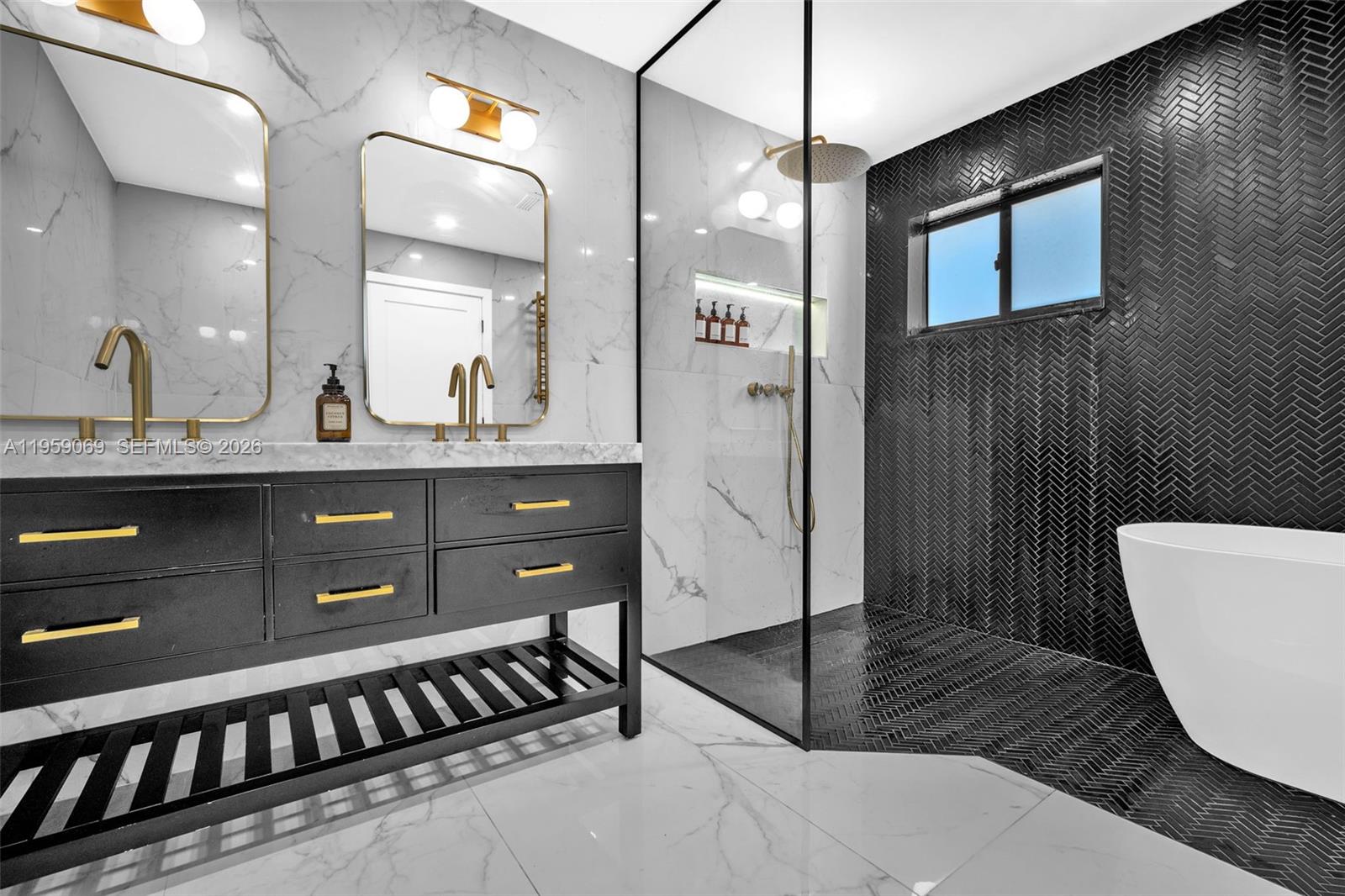 CORAL REEF NURSERIES SEC - Residential