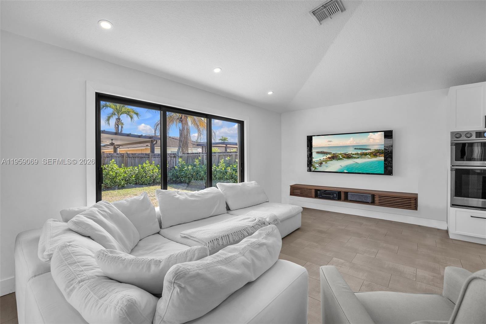 CORAL REEF NURSERIES SEC - Residential