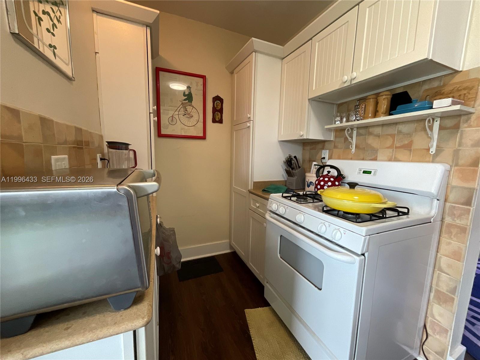 PEN-TEN CO-OP APTS INC - Residential