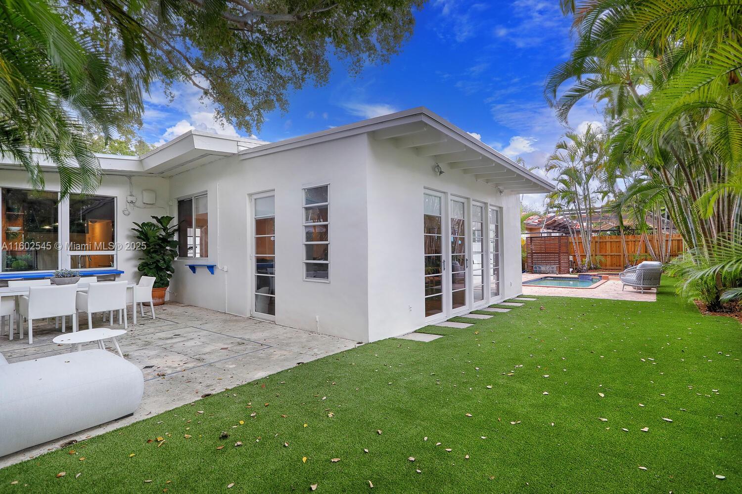 BAY HEIGHTS 1ST ADDN - Residential