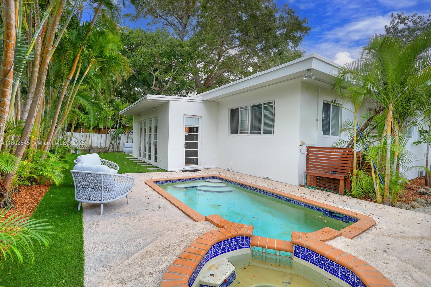 BAY HEIGHTS 1ST ADDN - Residential