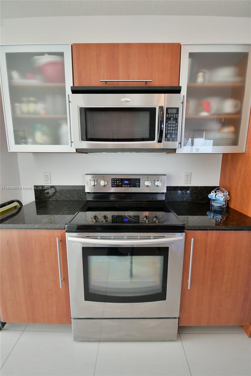 GABLES MARQUIS CONDO - Residential