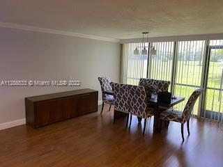 MANOR TOWNHOUSE 1-2-3-4 C - Residential