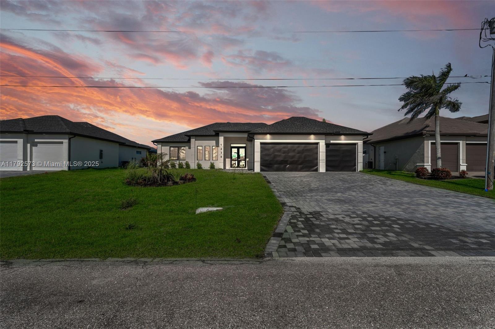 2716 Nw 41st Ave, Cape Coral, Lee County, Florida - 3 Bedrooms  
3 Bathrooms - 