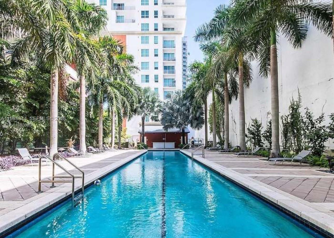 THE LOFT DOWNTOWN II COND - Residential Lease