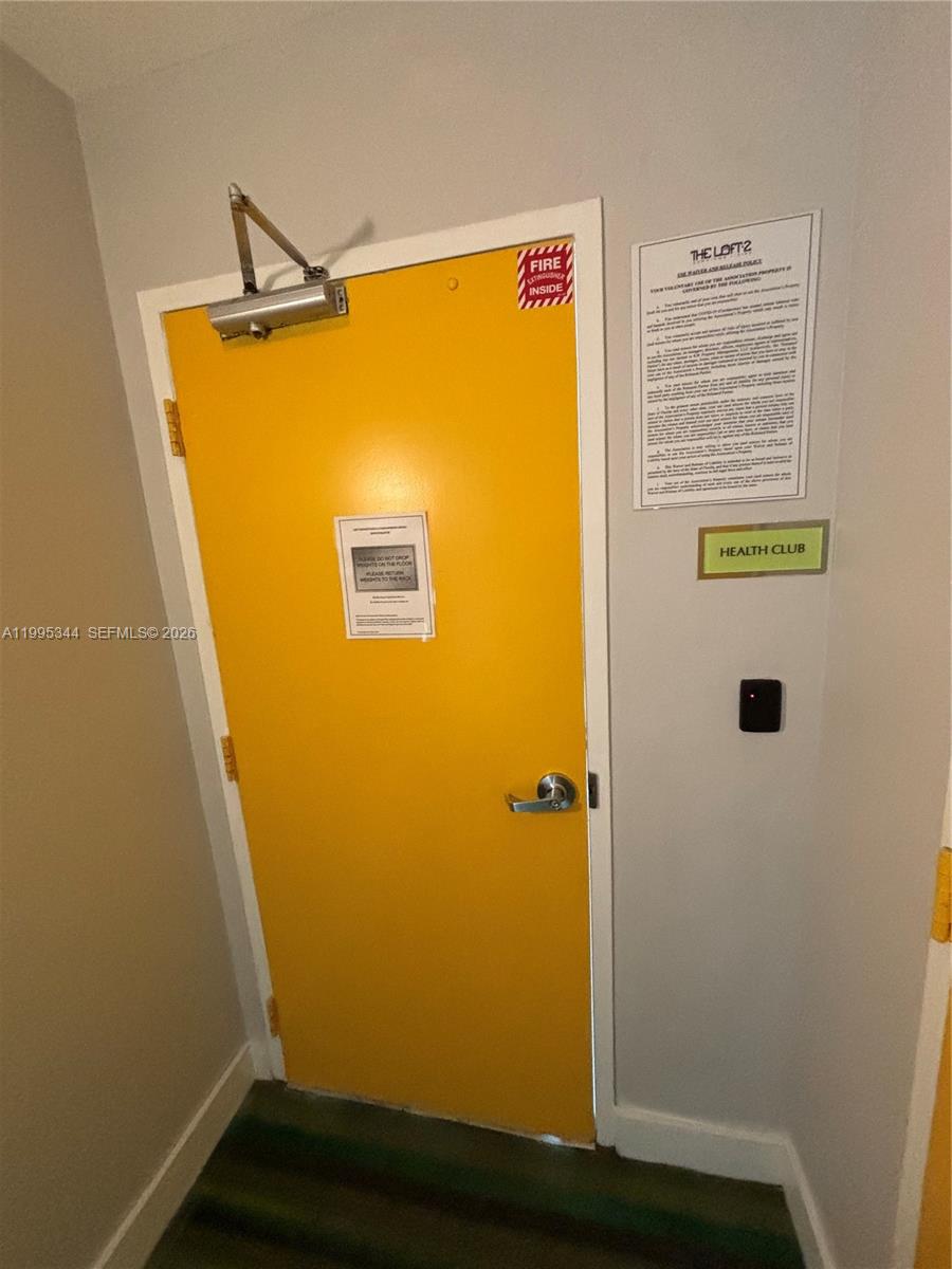 THE LOFT DOWNTOWN II COND - Residential Lease