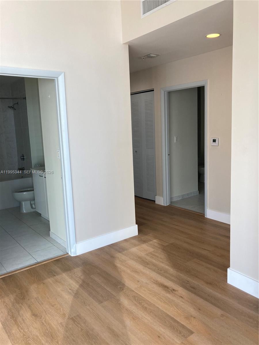 THE LOFT DOWNTOWN II COND - Residential Lease