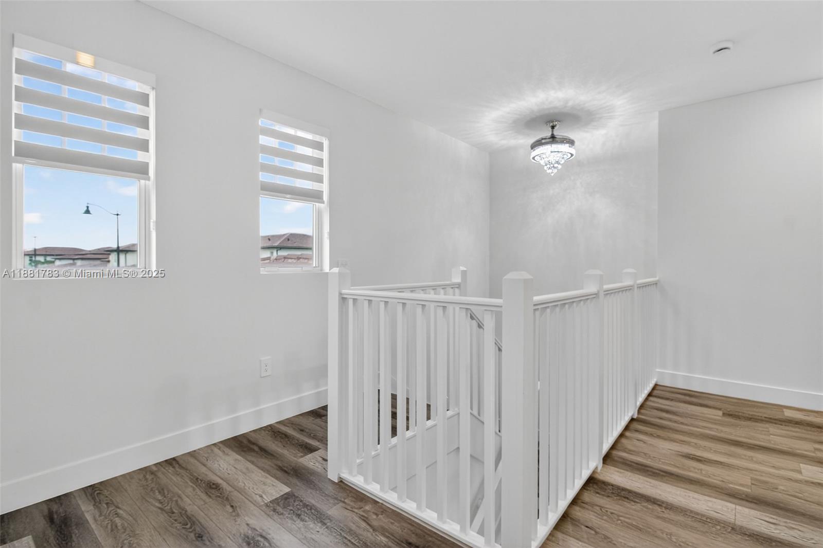 CRESCENT RIDGE - Residential