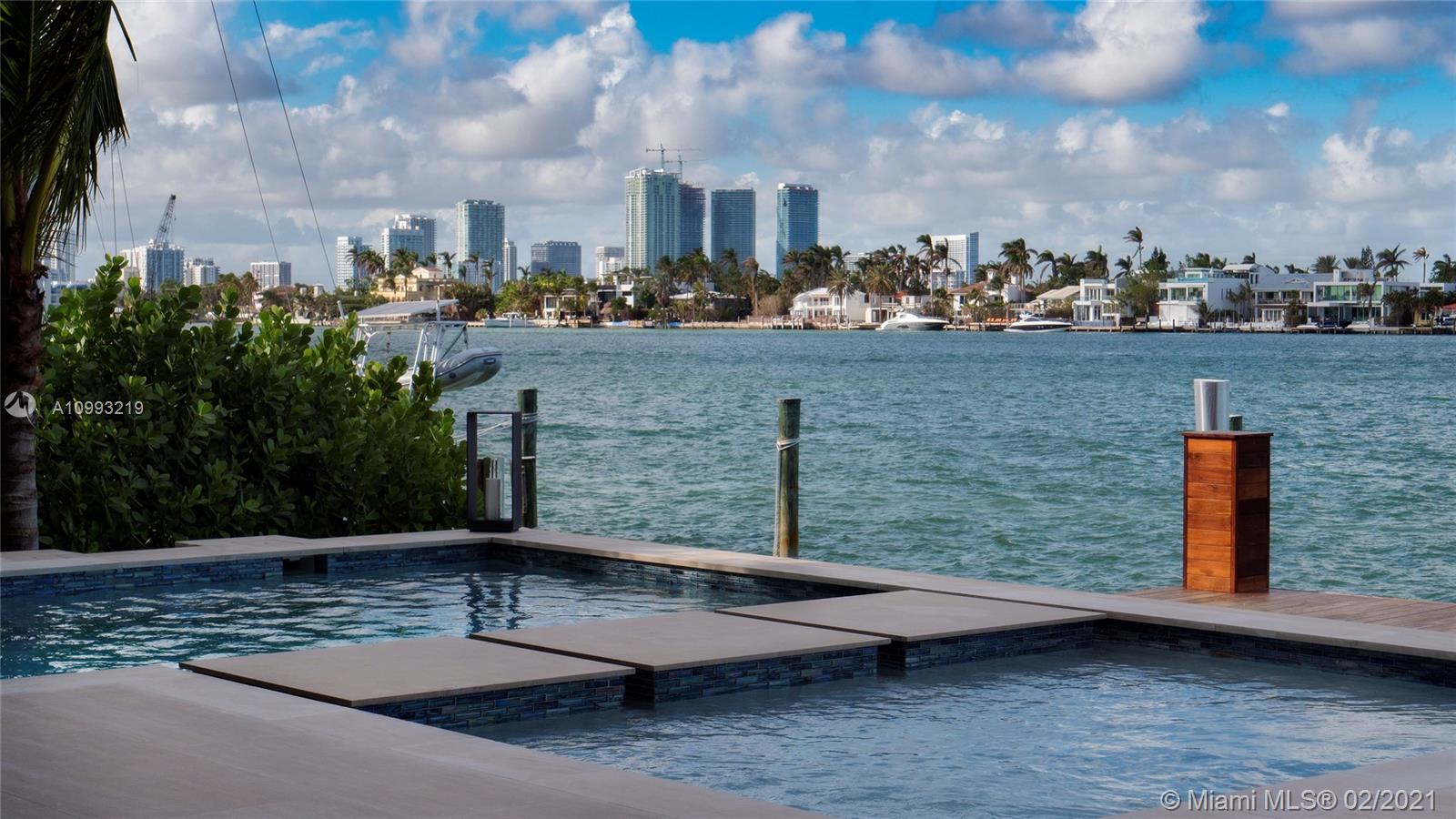 HIBISCUS ISLAND - Residential