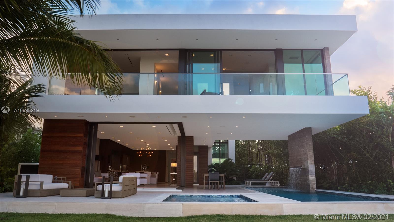 HIBISCUS ISLAND - Residential