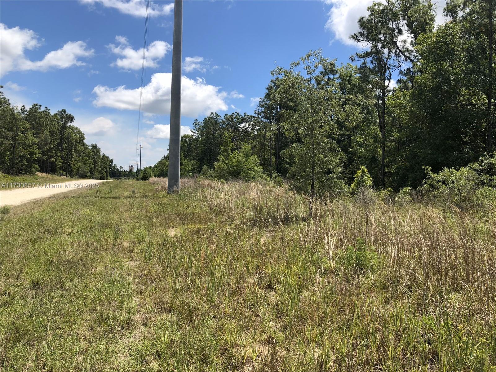 ROYAL HIGHLANDS - Land