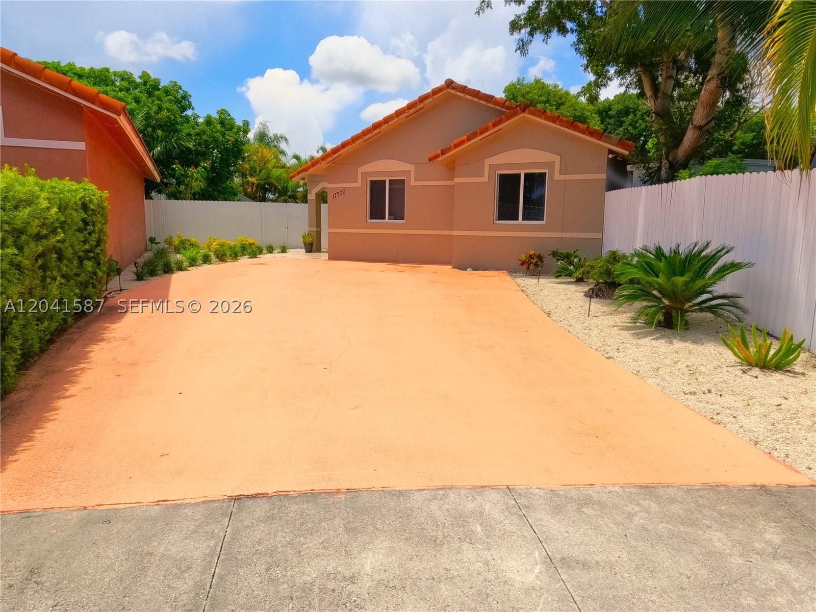 17700 SW 145th Ave