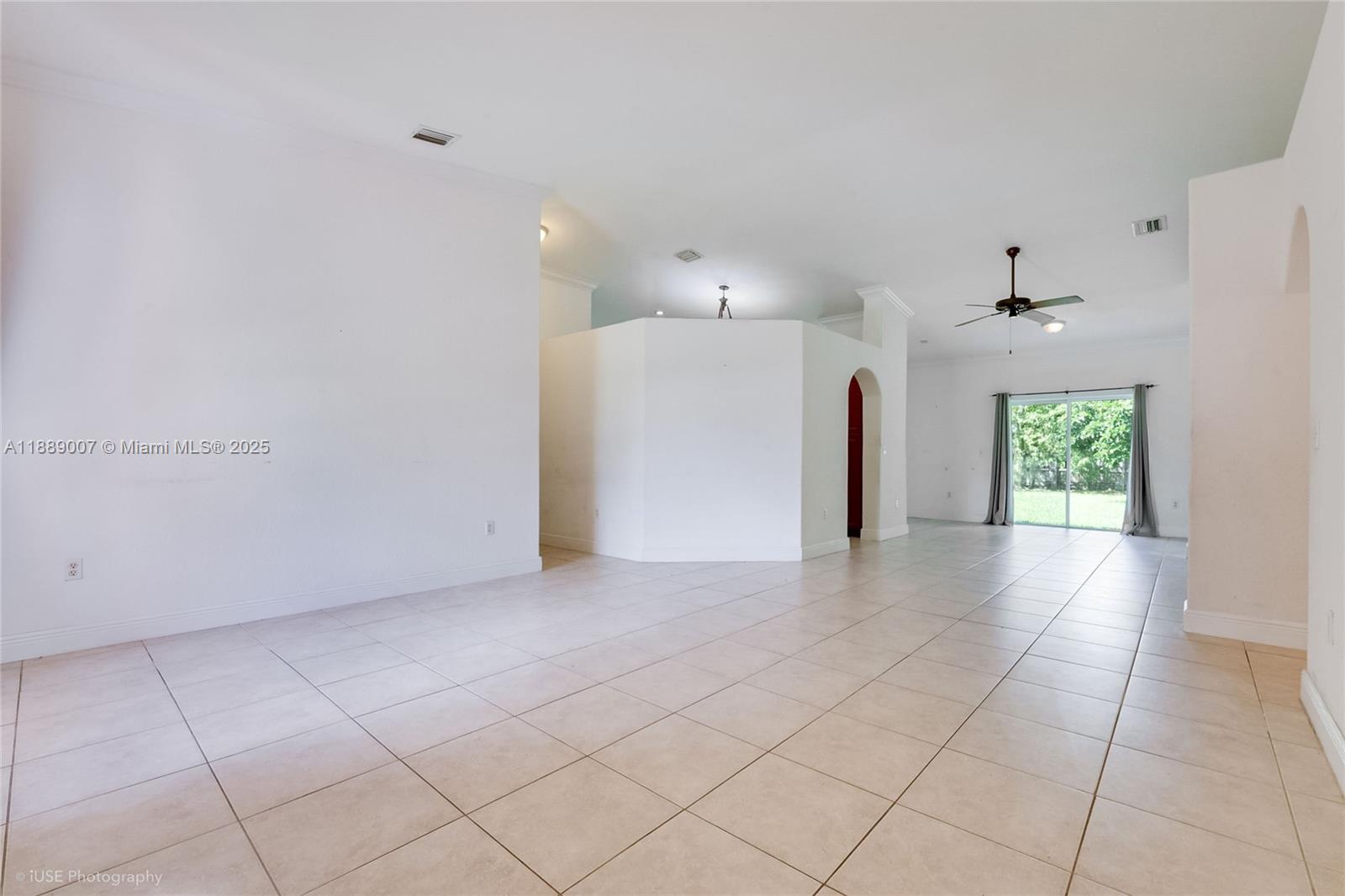 REDLANDS FOREST - Residential