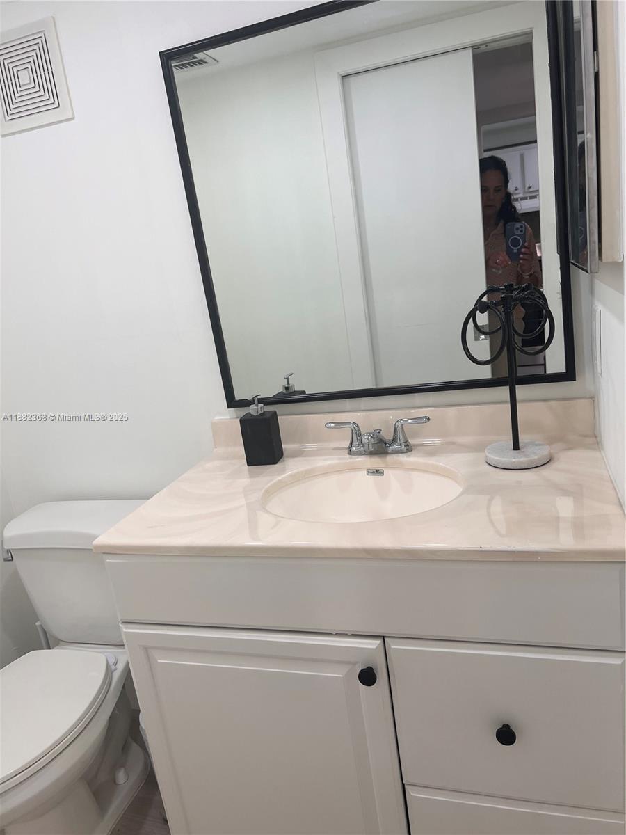 GARDENS OF KENDALL SOUTH - Residential Lease