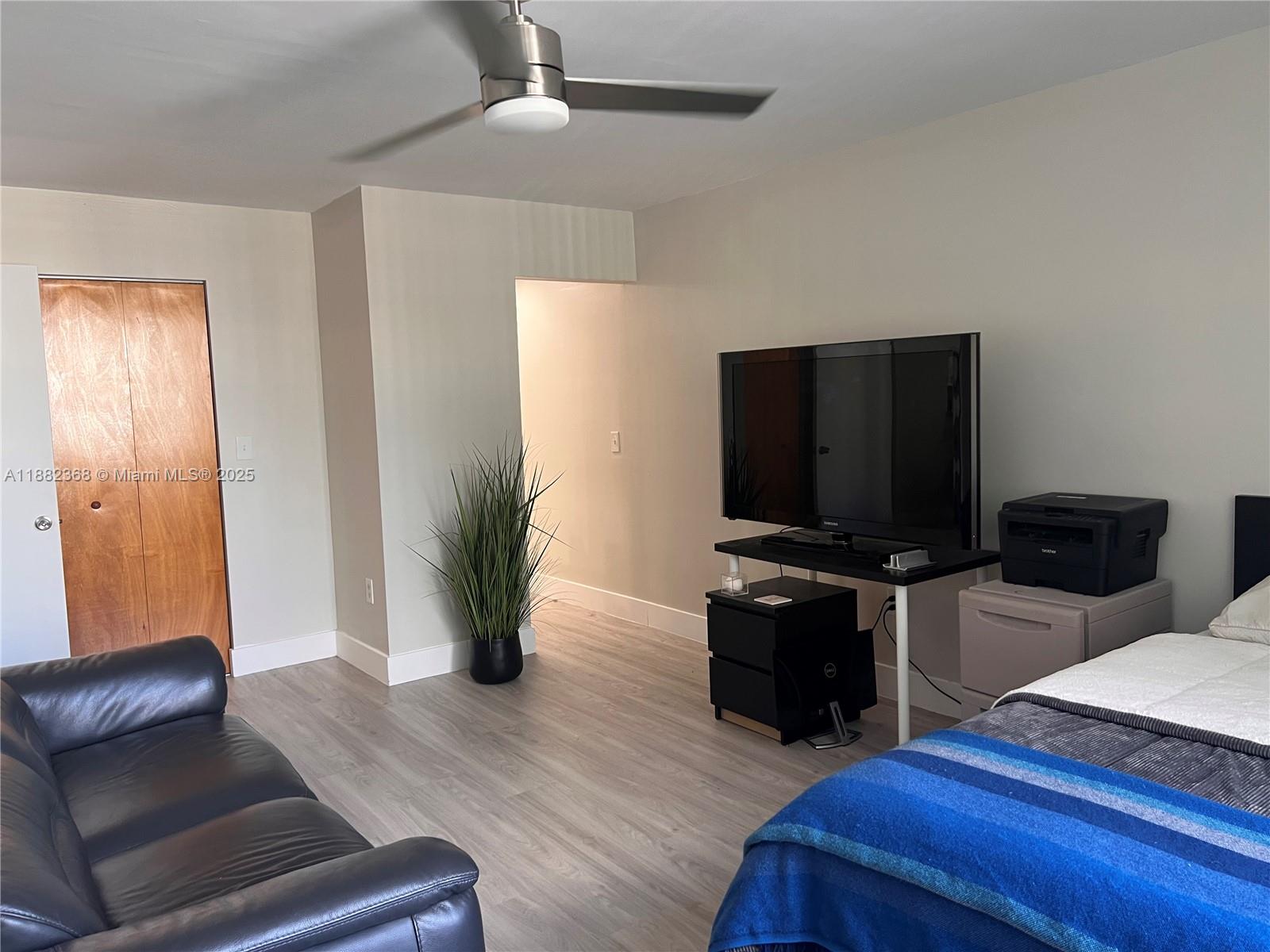 GARDENS OF KENDALL SOUTH - Residential Lease