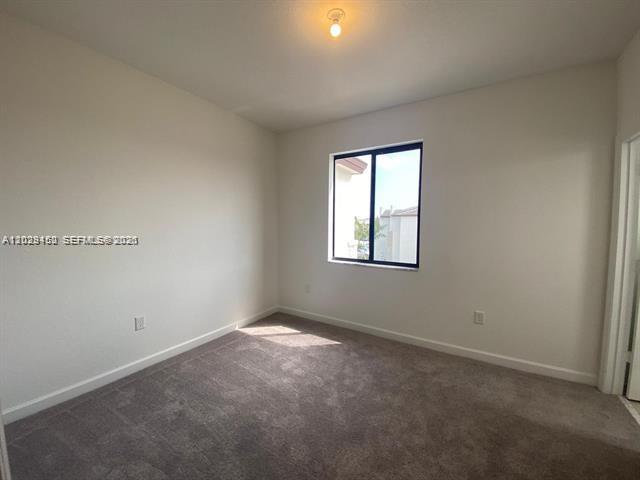 VIA VENTURA NEIGHBORHOOD - Residential