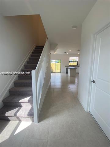 VIA VENTURA NEIGHBORHOOD - Residential