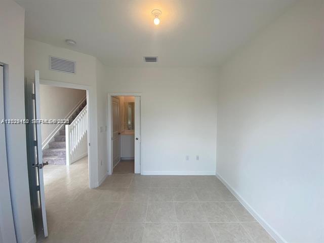 VIA VENTURA NEIGHBORHOOD - Residential