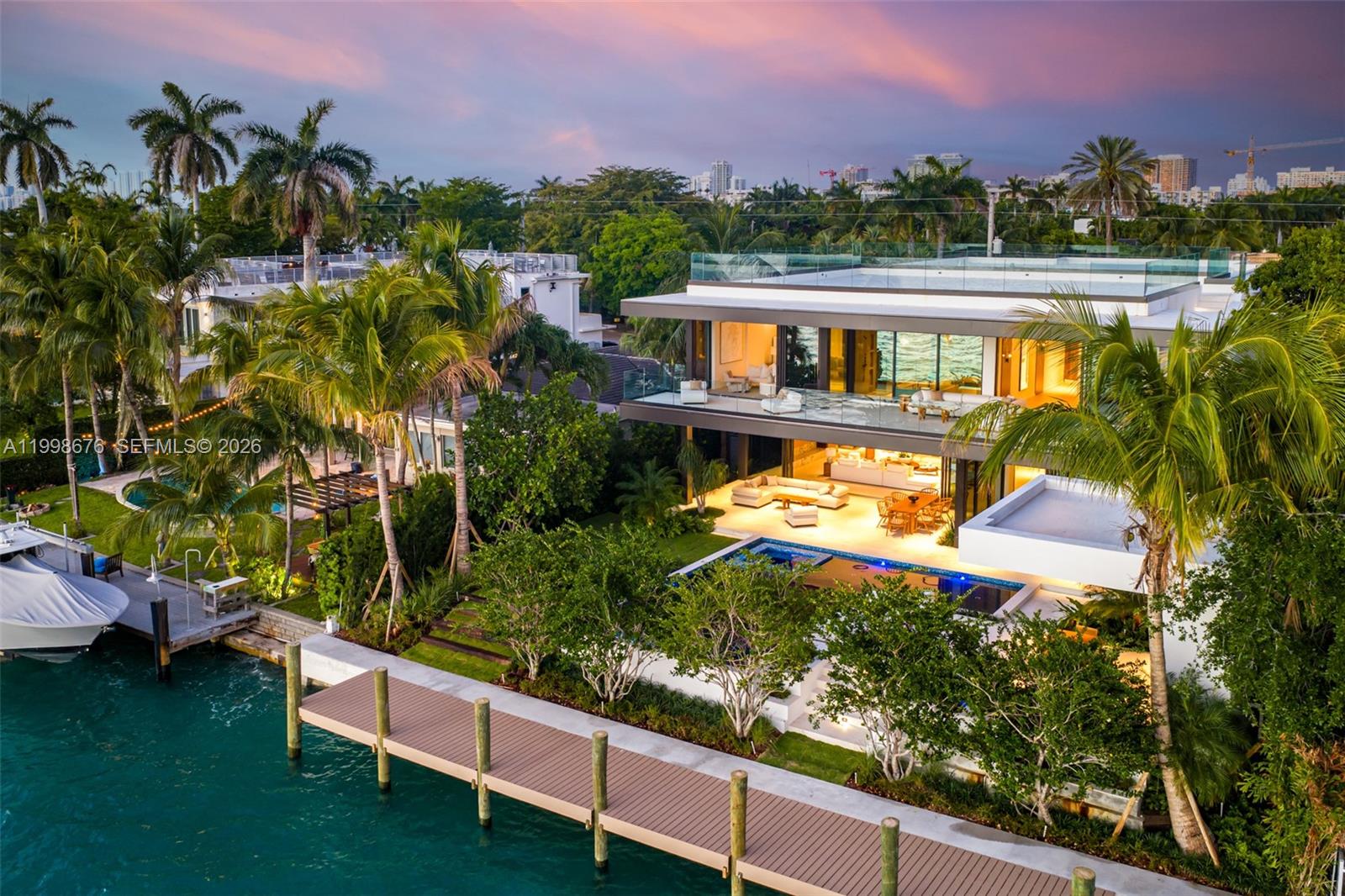 BAY HARBOR ISLAND - Residential