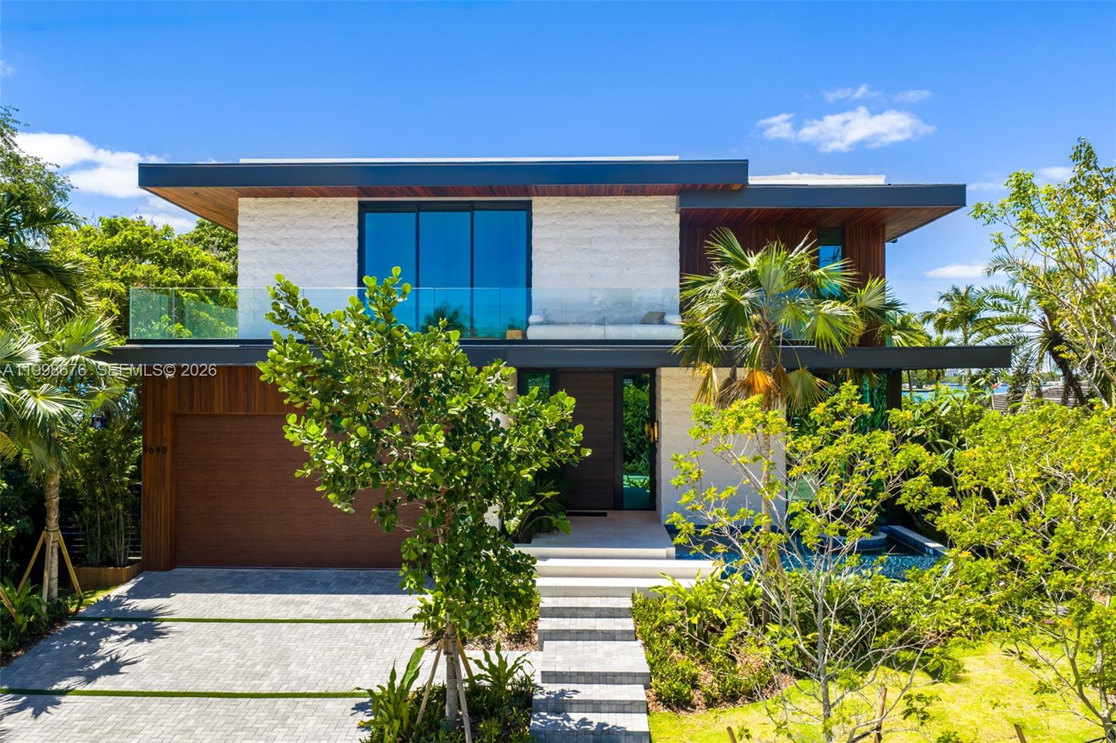 BAY HARBOR ISLAND - Residential