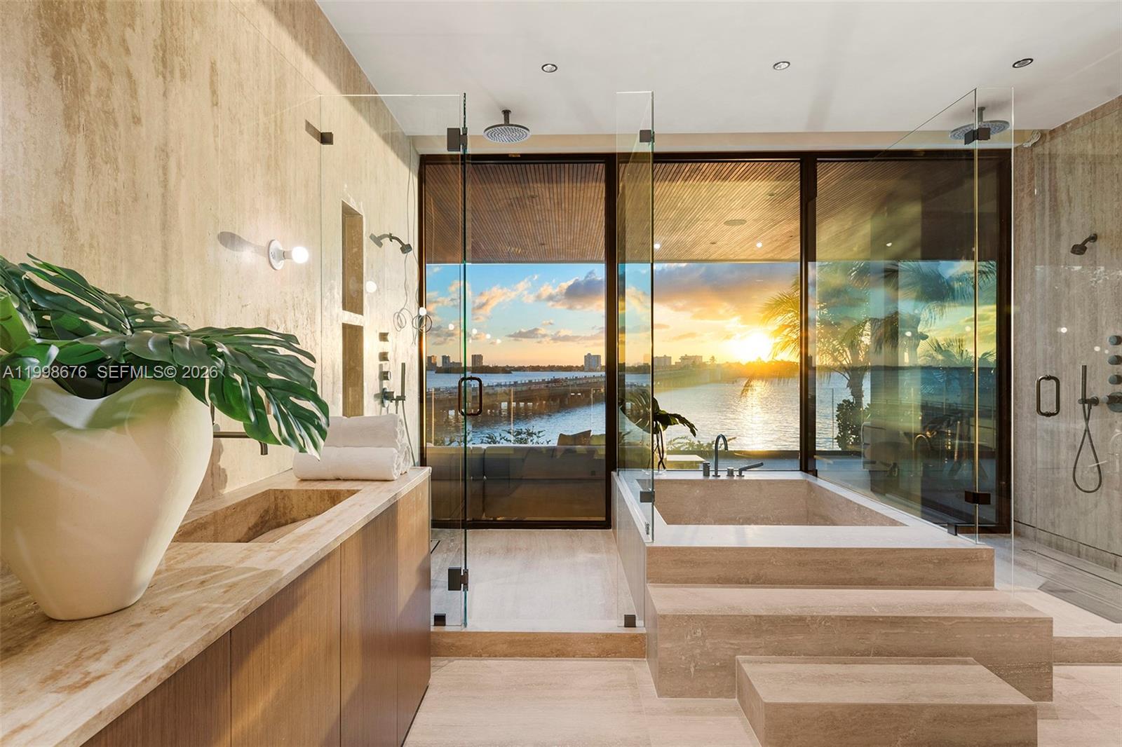 BAY HARBOR ISLAND - Residential