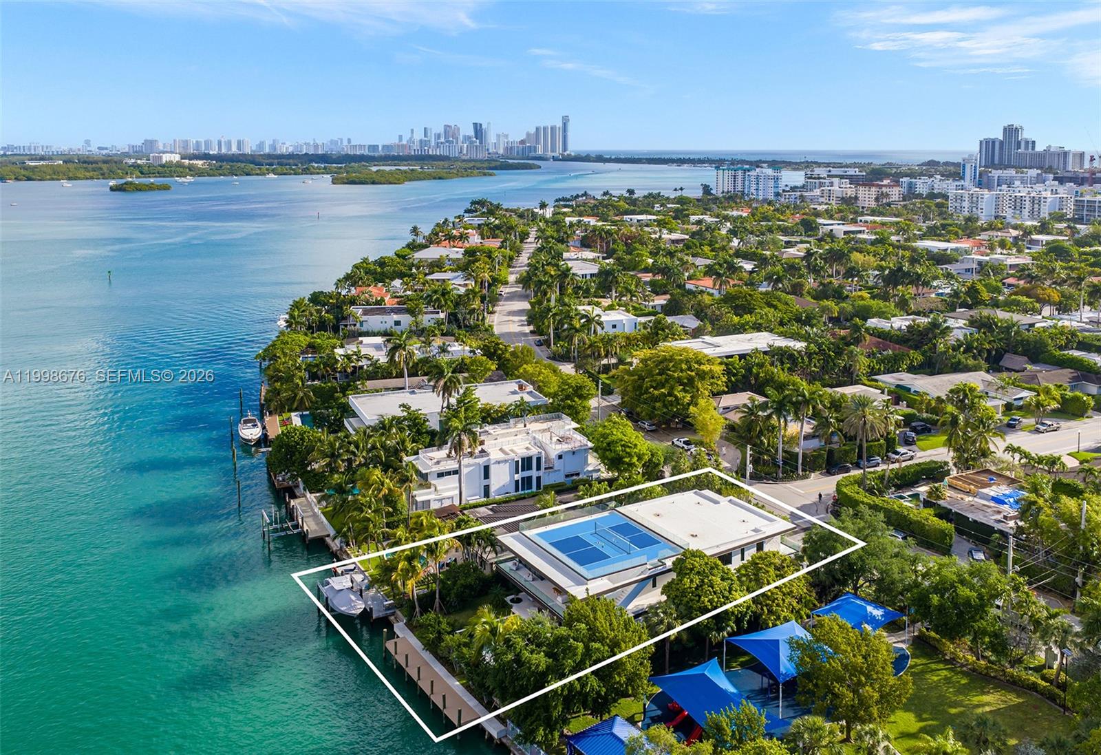 BAY HARBOR ISLAND - Residential